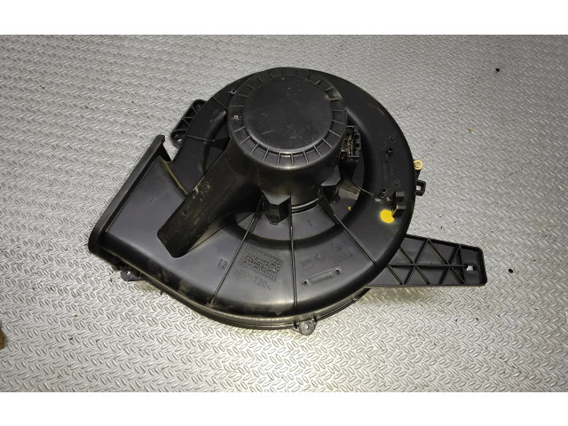 Вентилятор печки 6Q1820015C Skoda Fabia Mk1 (6Y)