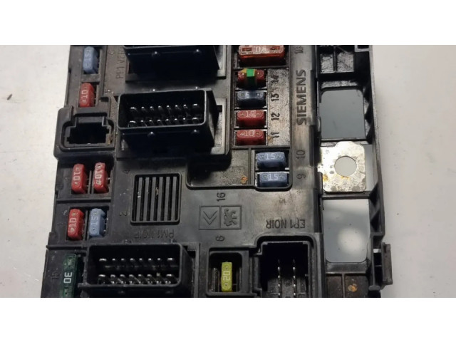 Блок предохранителей 9650618480, U118470003 Citroen Xsara Picasso