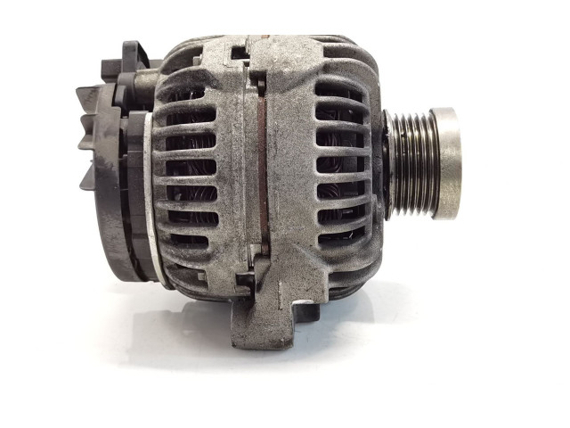 Генератор 30667787, 0124525060 Volvo S60