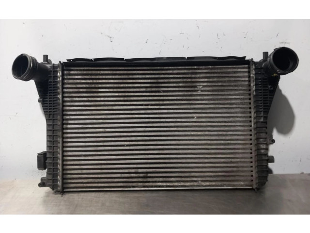 Интеркулер  1K0145803A   Audi A3 S3 8P 