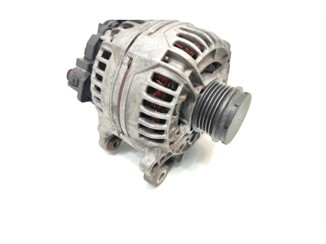 Генератор 028903031   Volkswagen PASSAT      