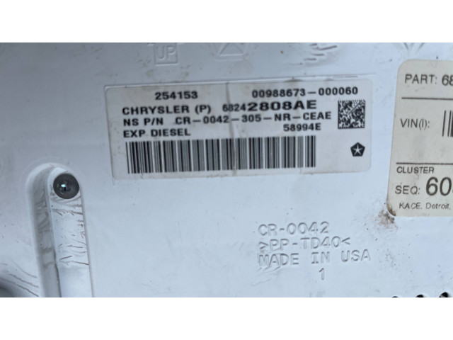 Панель приборов 68242808AE   Jeep Grand Cherokee       