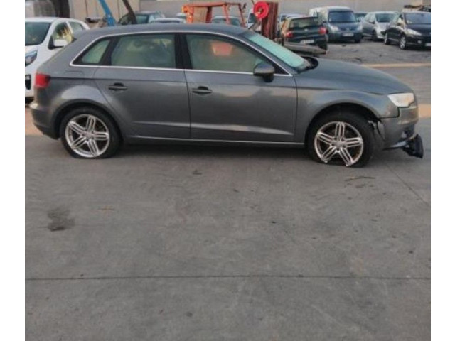 Моторчик дворников 8V1955023D Audi A3 S3 8V