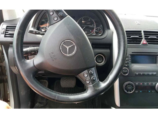 Блок управления    Mercedes-Benz A W169