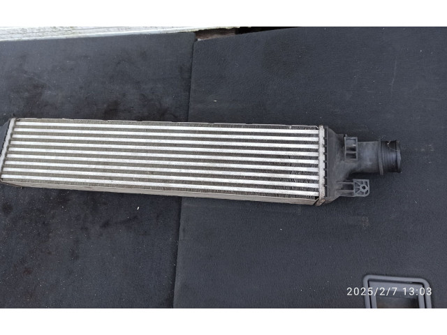 Интеркулер  8U0145803B   Audi Q3 8U 