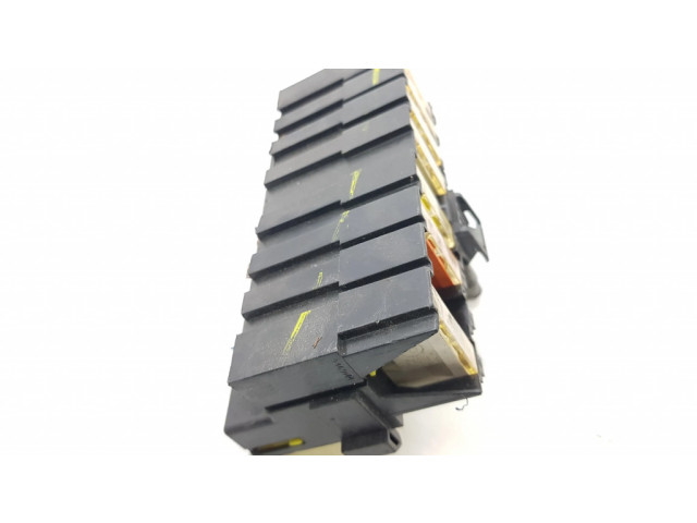 Блок предохранителей 9636079380 Citroen Xsara Picasso