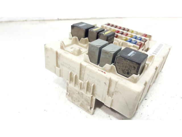 Блок предохранителей 2M5T14A073AC Ford Focus