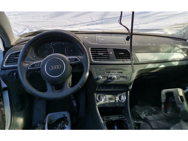 Дисплей Audi Q3 8U