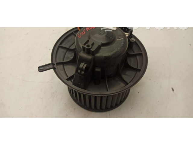 Вентилятор печки       Volkswagen Golf Plus