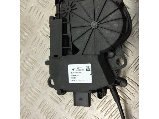 Zámek zadních dveří 505658050, 927776104   Alfa Romeo Stelvio 2020