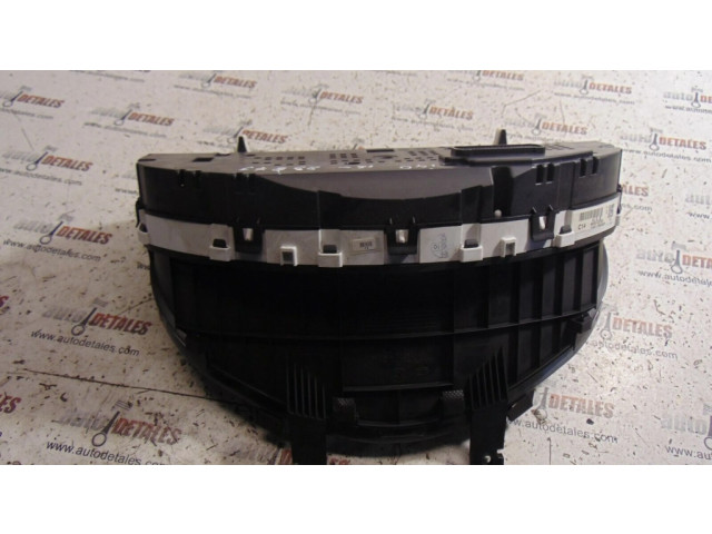 Přístrojová deska Hyundai i40 2013 940033Z050