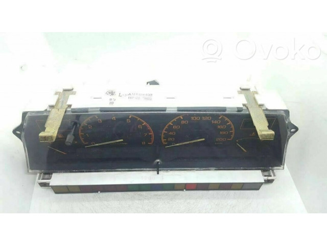 Přístrojová deska  Mitsubishi Galant Eterna 1986 1574007860  