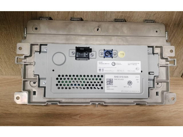 Дисплей 5H0919605 Volkswagen Golf VIII