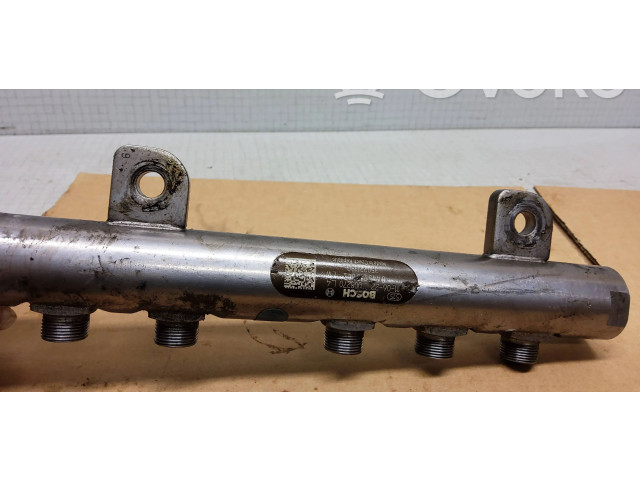 Топливная рампа 0445210043, 008270L4 Jeep Grand Cherokee