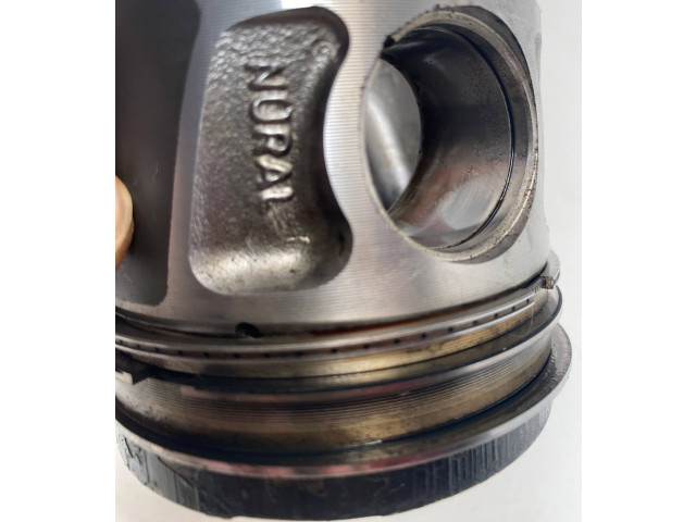  Поршень  8344A 3R0  Jeep Cherokee для дизельного двигателя 2.0