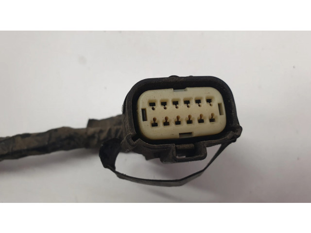 Комплект форсунок CM5EBB0021, CM5E9H487AJ    Ford Focus для бензинового двигателя  2