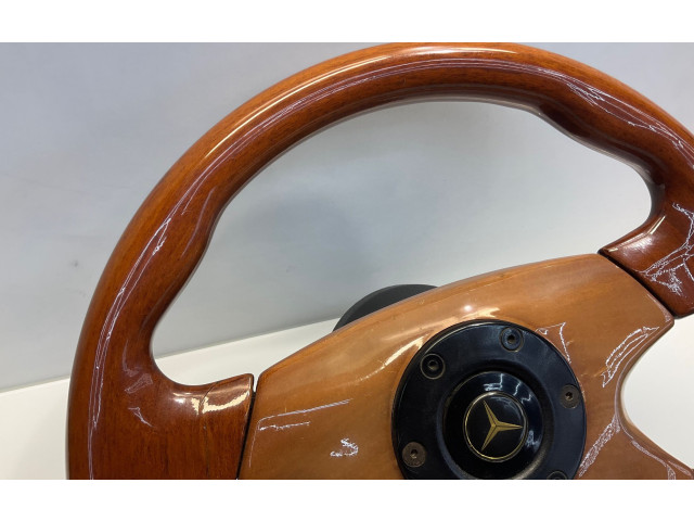 Volant Mercedes-Benz E W124 1993