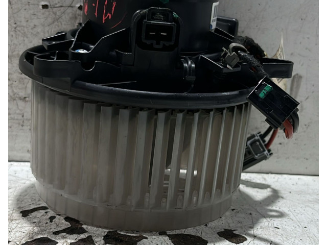Вентилятор печки     Opel Meriva B 