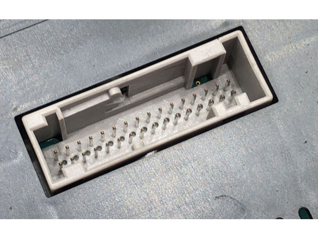 Přístrojová deska Audi A6 Allroad C6 2005 4F0920900M