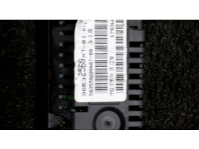 Дисплей       Citroen C2