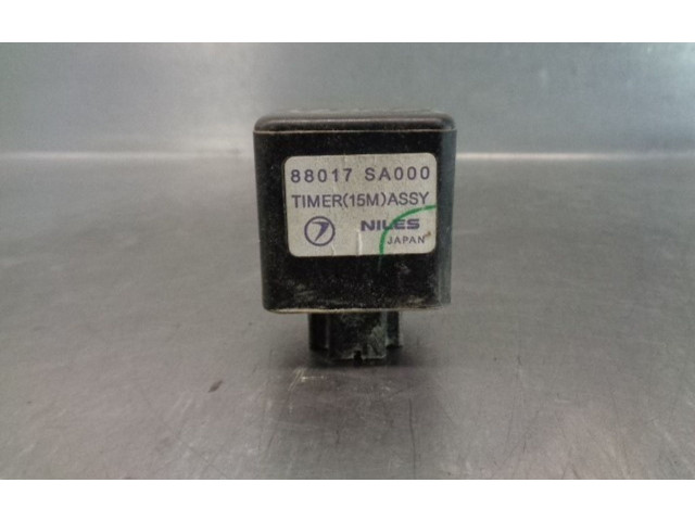 Блок предохранителей 88017SA000 Subaru Forester SG