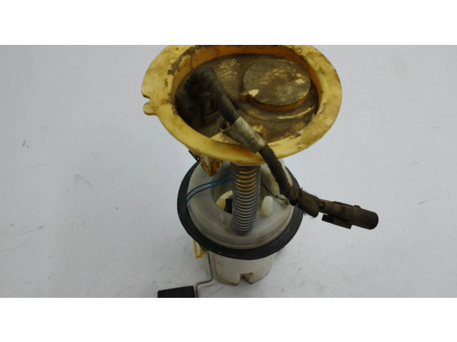 Насос топлива (в топливном баке)