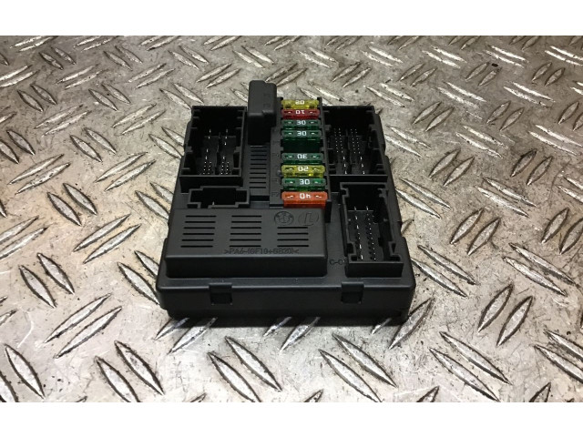 Блок предохранителей 756062601   BMW X3 E83    