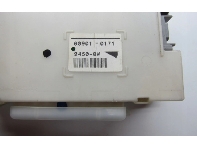 Pojistková skříňka 8273030631, 8273030631 Lexus GS 300 350 430 450H 2007