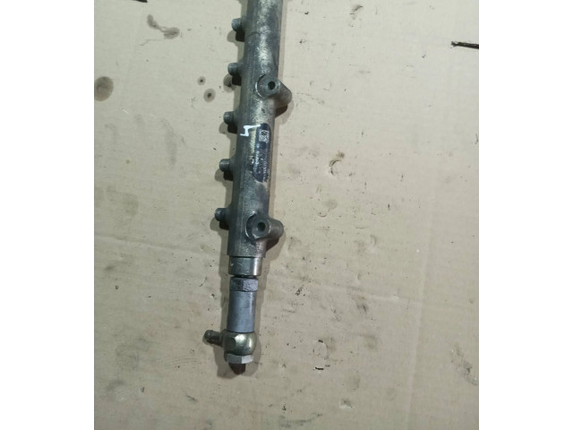 Топливная рампа 30622085, 0445215015   Volvo XC90  