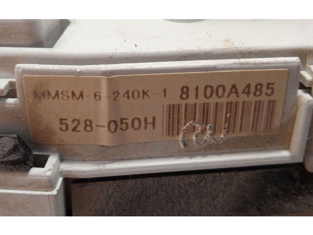 Přístrojová deska Citroen C-Crosser 2009 8100A485