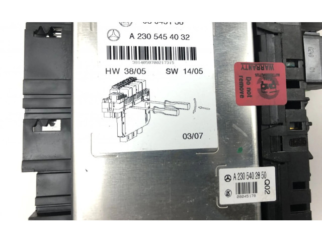 Блок предохранителей  05045139, A2305454032   Mercedes-Benz SL R230    