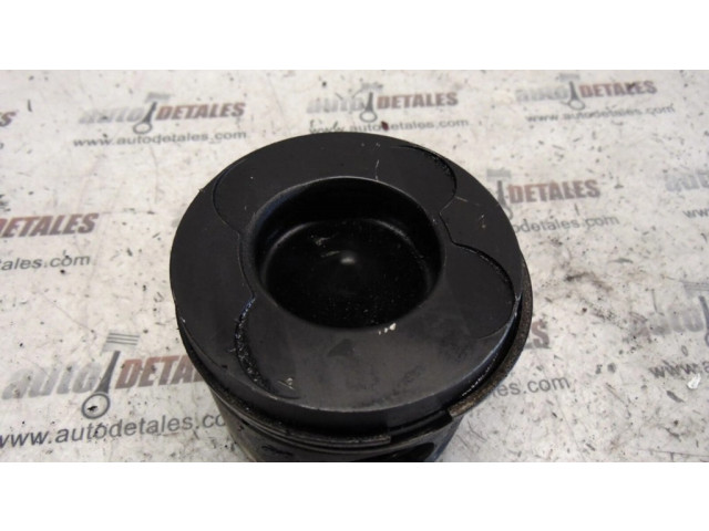 Поршень OM642 Mercedes-Benz E W211 для дизельного двигателя 3.0