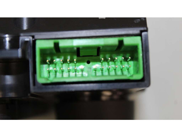 Блок управления климат-контролем 30795271 Volvo S60