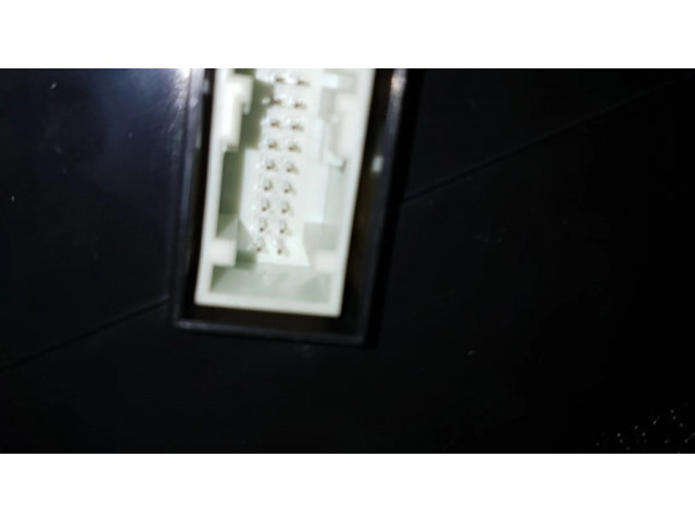 Přístrojová deska Citroen Berlingo 2020 9817600680