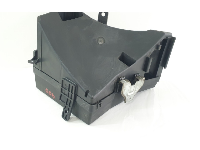 Блок предохранителей MB7002008 Subaru Forester SH