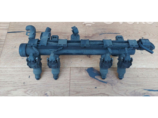 Топливная рампа QQQQQQQQQQQ Skoda Fabia Mk1 (6Y)