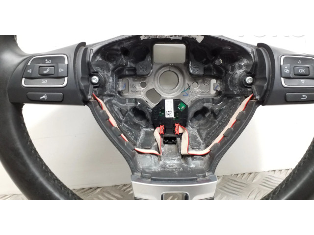 Руль Volkswagen Jetta VI 2011 - 2018 года 5C0419091AK, 1T0880201T