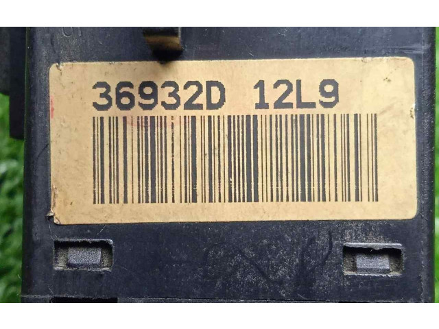 Ручка стеклоочистителей 36932D   Nissan Vanette