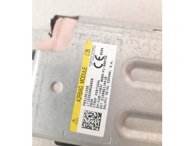 Подушка безопасности для колен 31351335   Volvo XC90