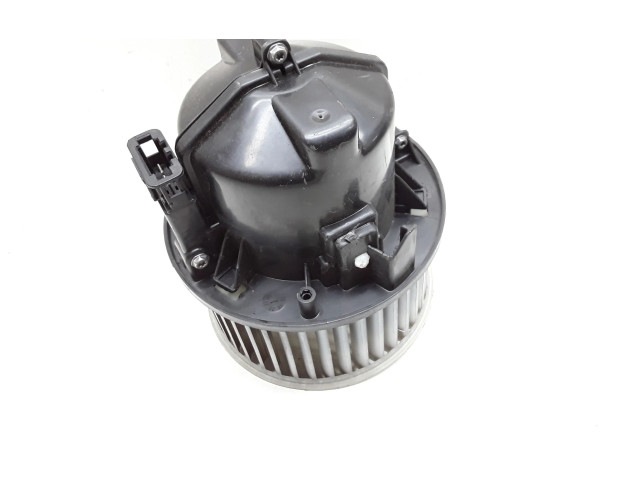 Вентилятор печки       Volvo V70