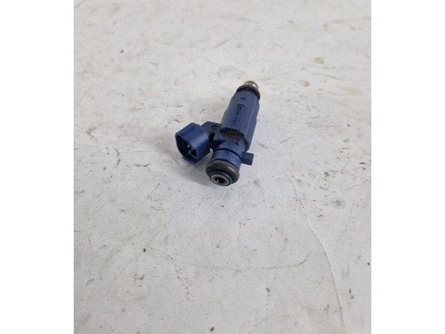 Vstřikovač 353102B000 Hyundai i30 G4FA