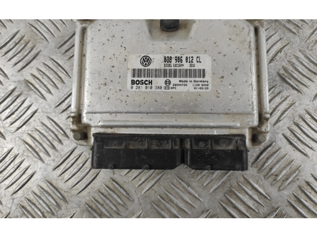 Блок управления двигателя 038906012CL, 28SA4726 Skoda Octavia Mk1 (1U)