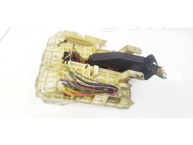 Блок предохранителей     Volvo XC90    