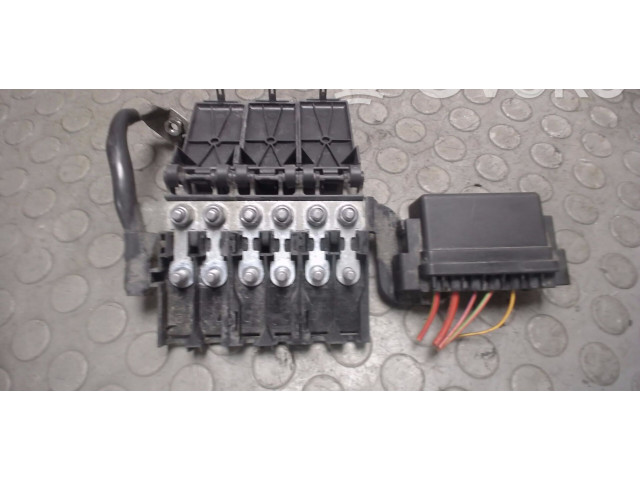 Блок предохранителей  5Z0937548C, 0000   Volkswagen Polo IV 9N3    