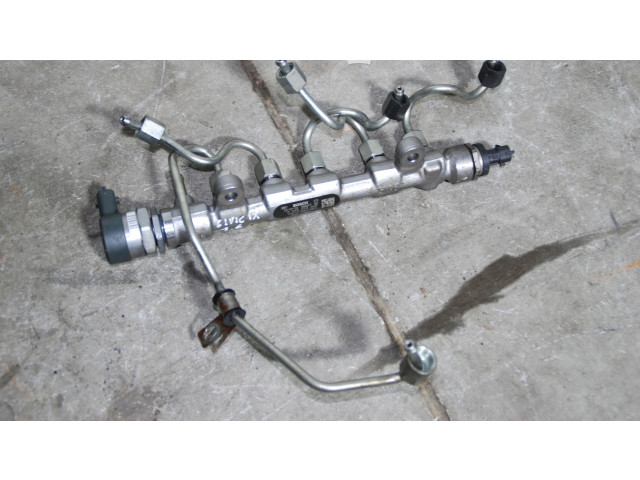 Топливная рампа NH737M, 0445214302 Honda Accord