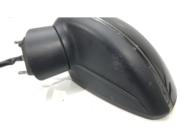 Зеркало электрическое левое Audi A1 2010-2018 года