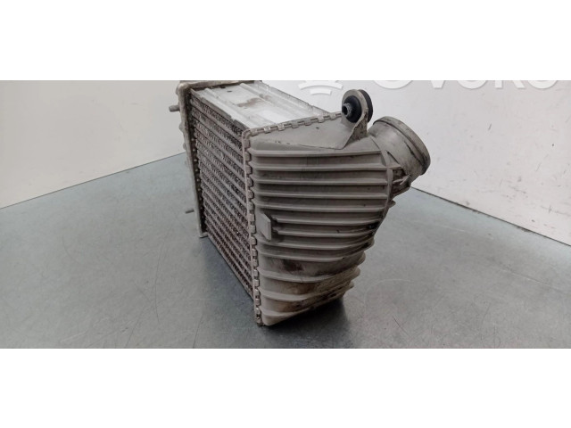 Интеркулер Audi A3 S3 8L