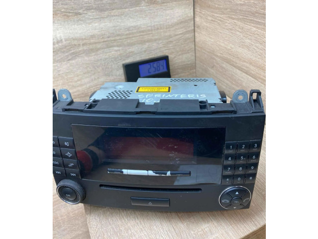 Pojistková skříňka Радио/ проигрыватель / навигация A1698700689, MF2750 Mercedes-Benz B W245 2005