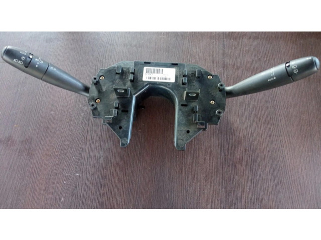 Ручка поворотов/ фонарей