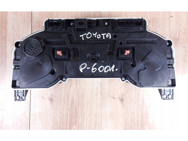 Přístrojová deska Toyota Camry VIII XV70 2020